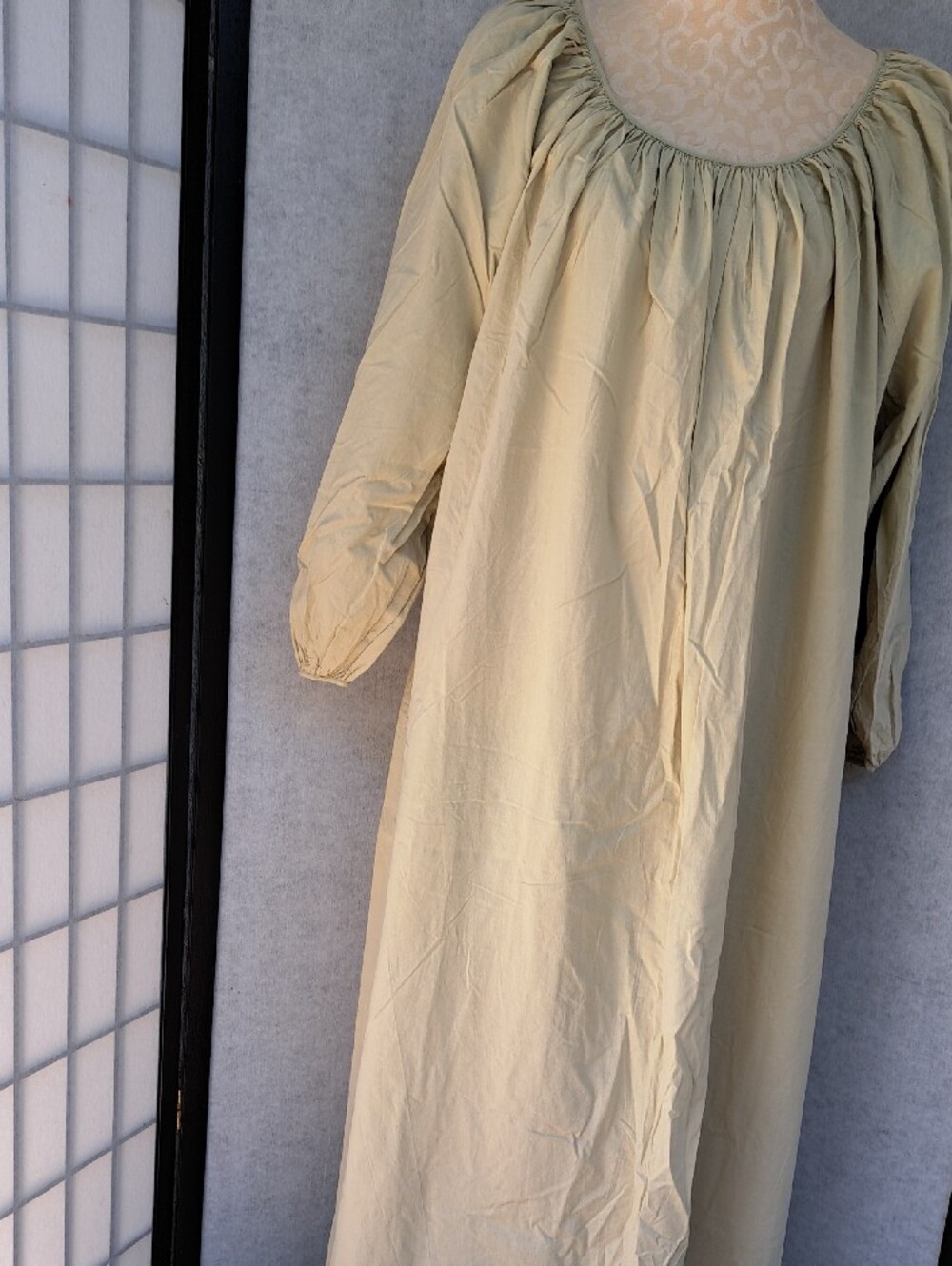 H&M Light Cream Long Sleeve Maxi Dress - Picture 2 of 10